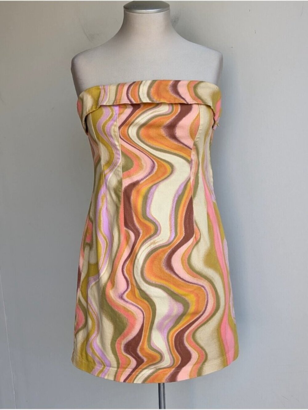 Retro Wavy Strapless Tube Mini Dress